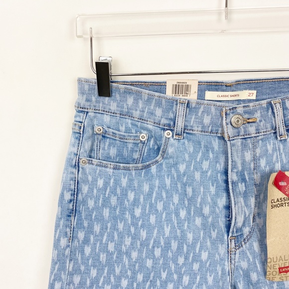 Levis Sculpt Classic High Rise Short 7" Inseam 27 - Picture 4 of 6